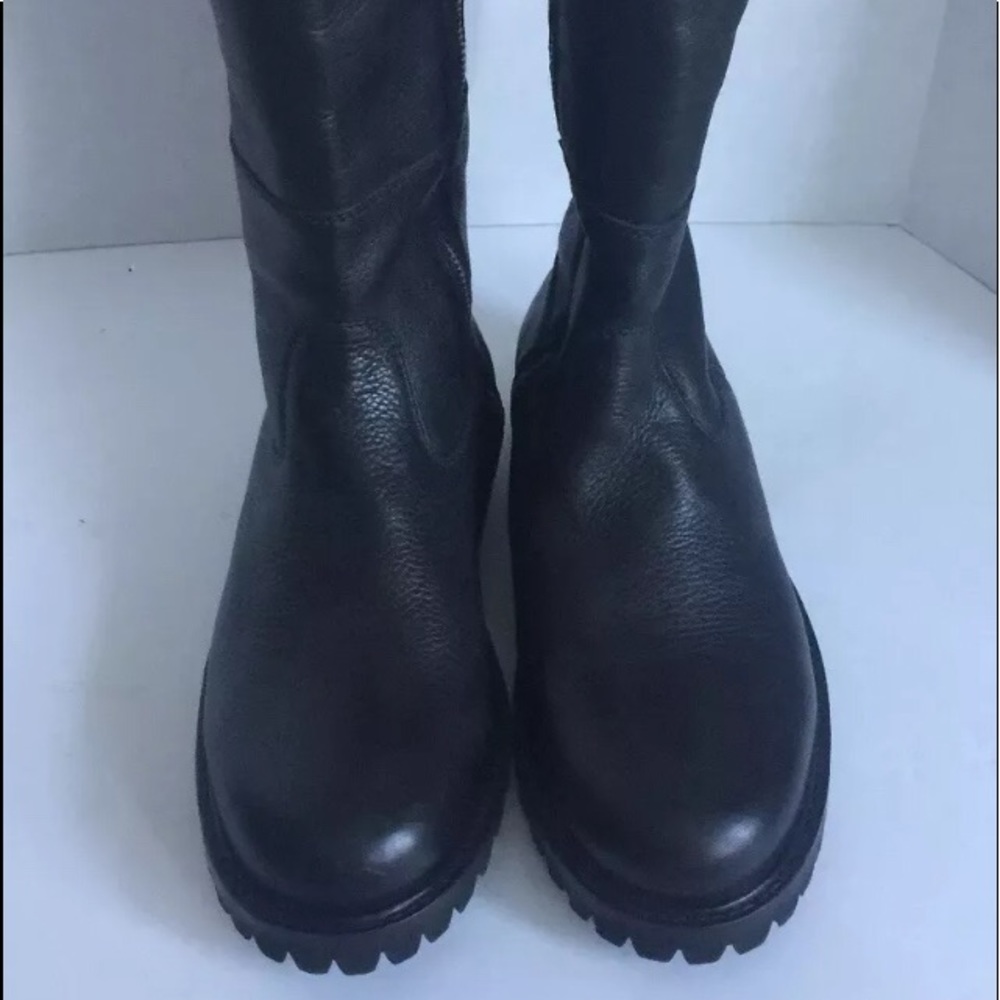 Hunter boots NWOB black sz8.5 was$345fleece lined